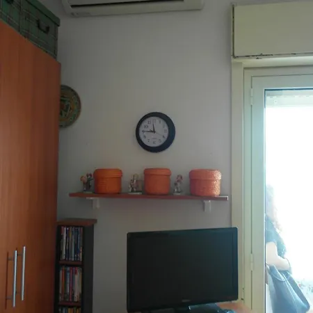 Rosal Fronte Mare Apartment *